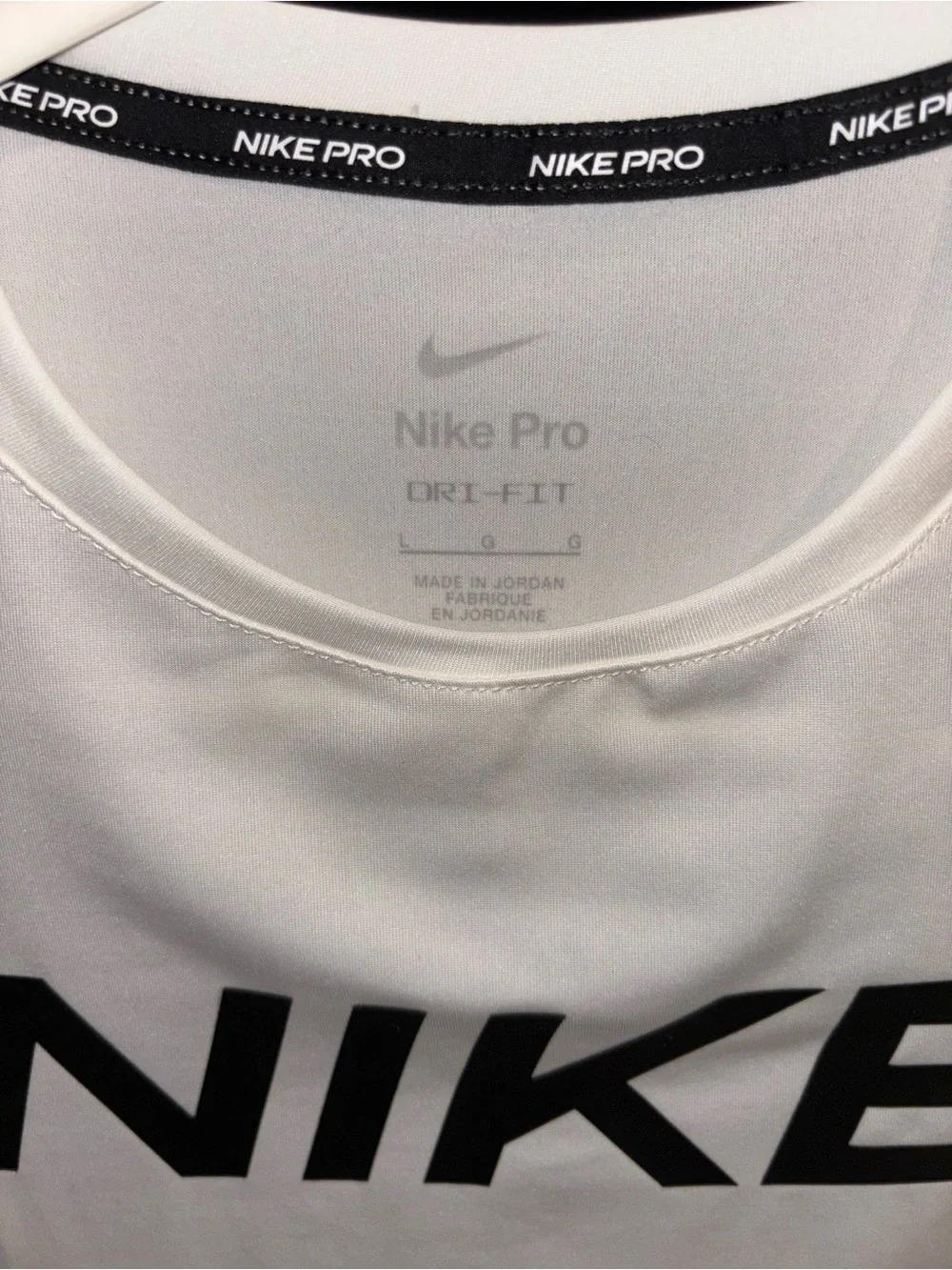 Nike Pro Dri-FIT Compression Long Sleeve Shirt - White- Youth Large MSRP 49$
